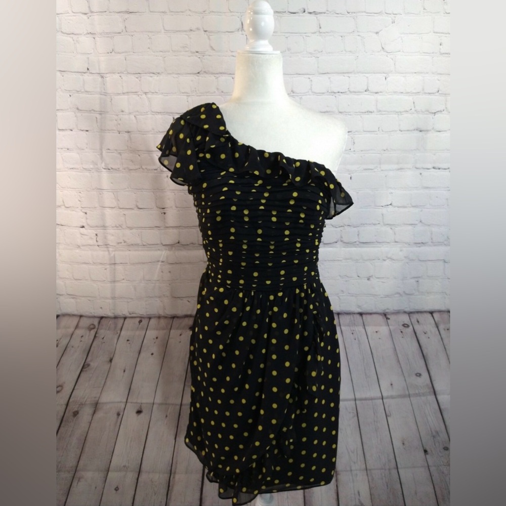 Allen B. by Allen Schwartz dress Size 2 Black And Yellow Polk A Dots